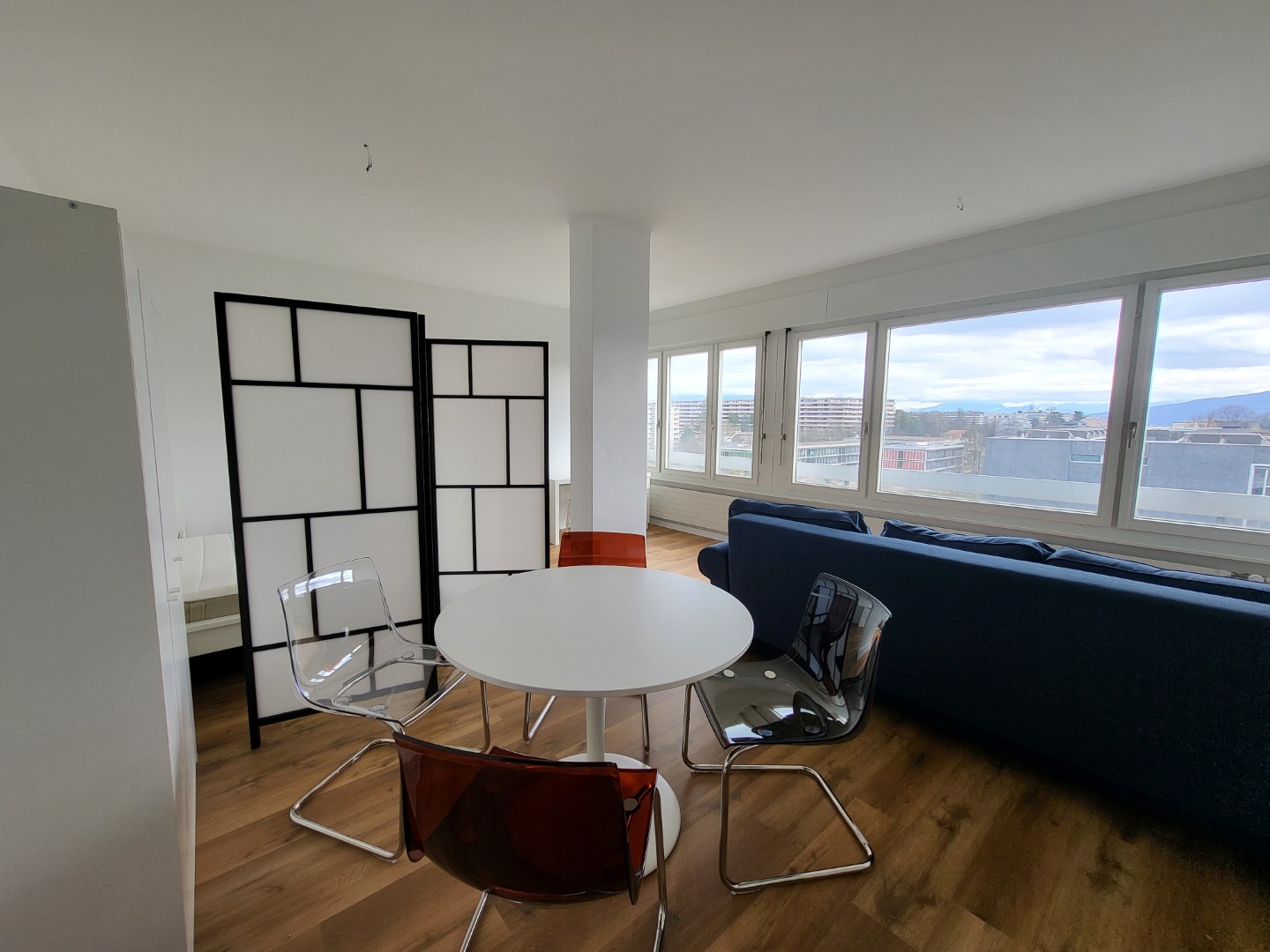 Image of the apartment's living room, with its new cosy furniture